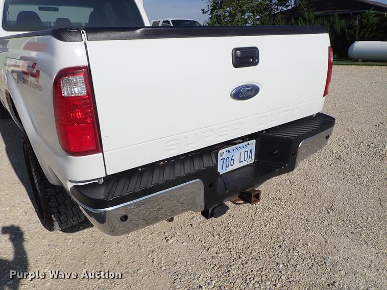 image for item DE5351 2008 Ford F350 Super Duty SuperCab pickup truck
