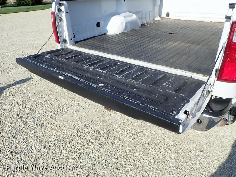image for item DE5351 2008 Ford F350 Super Duty SuperCab pickup truck
