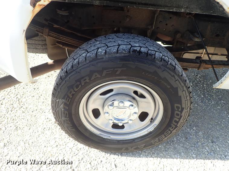 image for item DE5351 2008 Ford F350 Super Duty SuperCab pickup truck