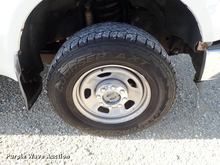 image for item DE5351 2008 Ford F350 Super Duty SuperCab pickup truck