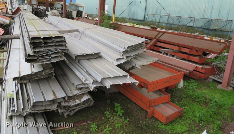 image for item DE8032 Chief Industries metal building