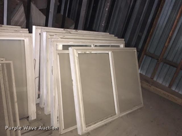 image for item DE8032 Chief Industries metal building