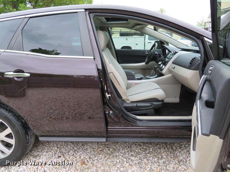 image for item DE8060 2009 Mazda CX-7 SUV