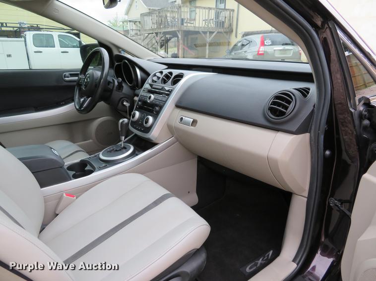 image for item DE8060 2009 Mazda CX-7 SUV