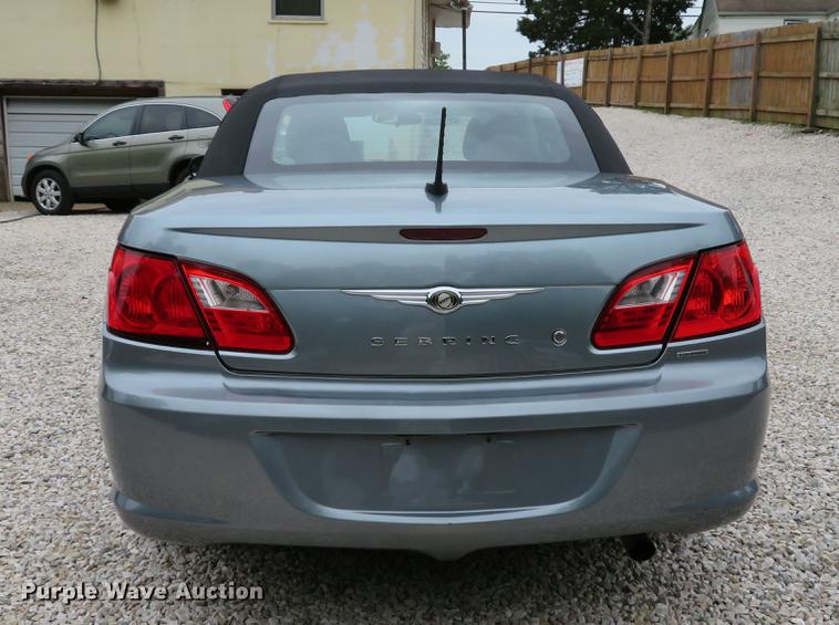 image for item DE8061 2010 Chrysler Sebring Touring convertible