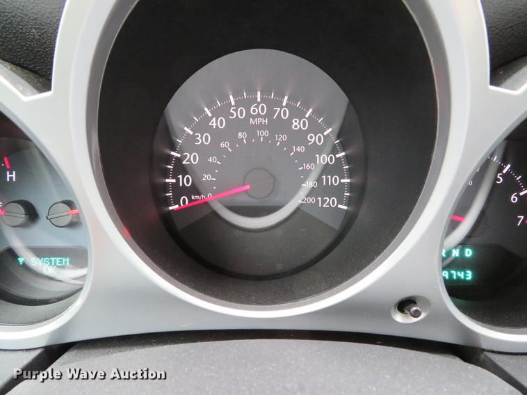 image for item DE8061 2010 Chrysler Sebring Touring convertible