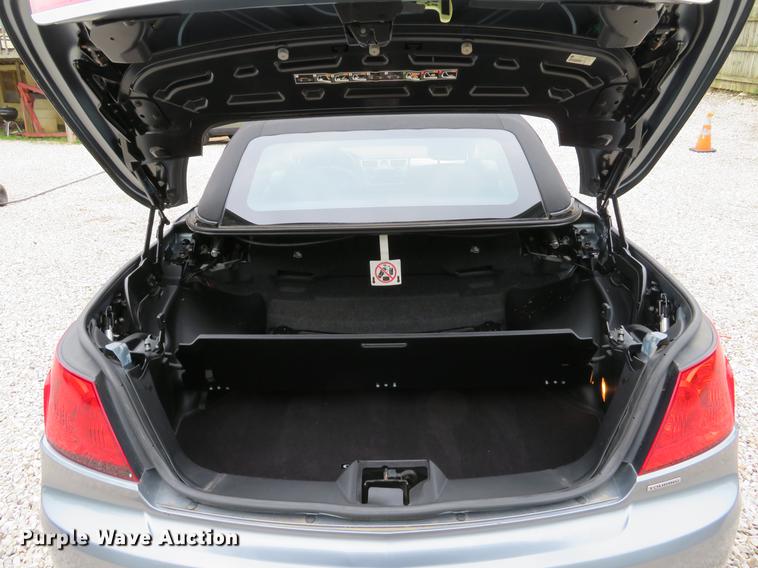 image for item DE8061 2010 Chrysler Sebring Touring convertible