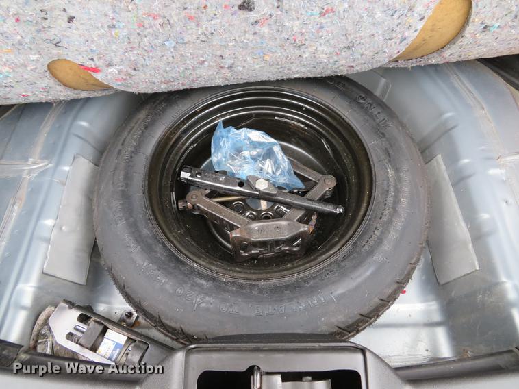 image for item DE8061 2010 Chrysler Sebring Touring convertible