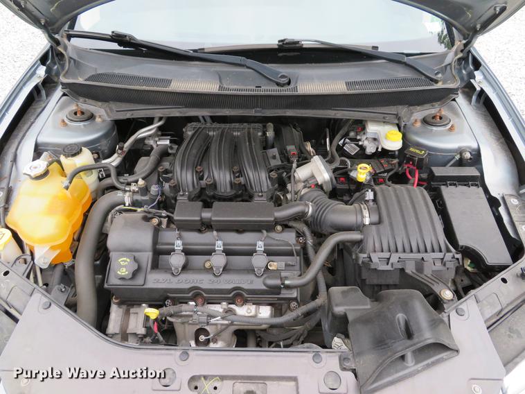 image for item DE8061 2010 Chrysler Sebring Touring convertible