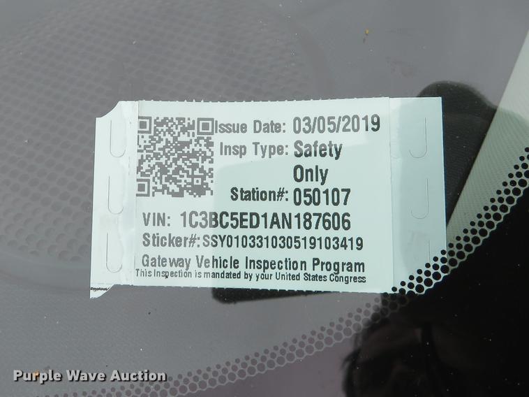 image for item DE8061 2010 Chrysler Sebring Touring convertible