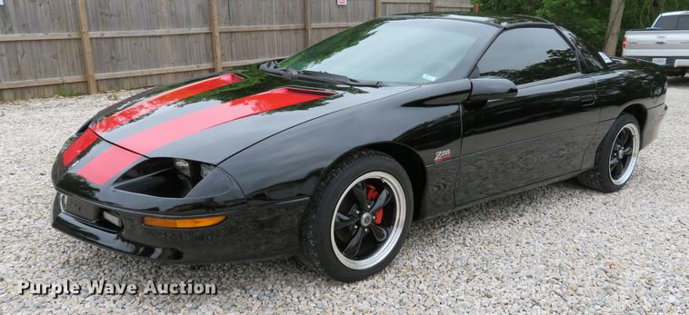 image for item DE8062 1994 Chevrolet Camaro Z28
