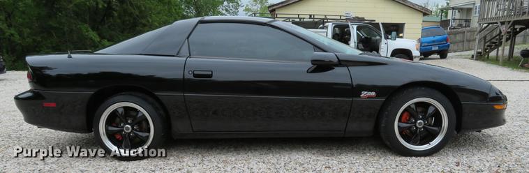 image for item DE8062 1994 Chevrolet Camaro Z28