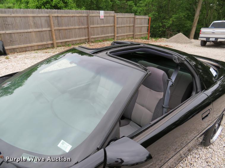 image for item DE8062 1994 Chevrolet Camaro Z28