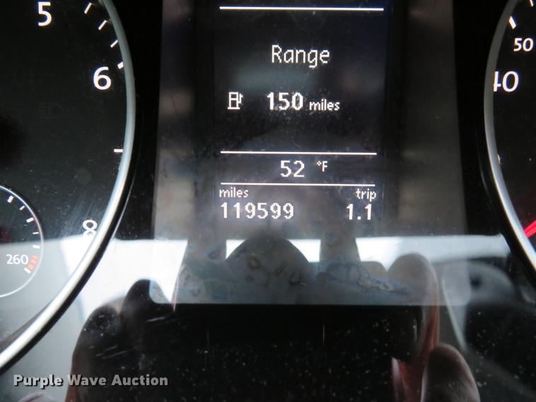 image for item DE8063 2010 Volkswagen CC