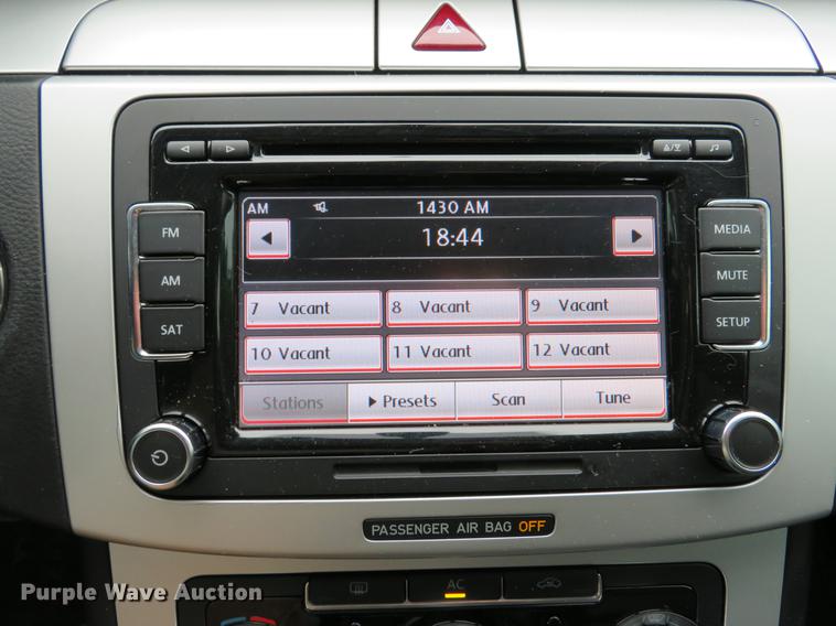 image for item DE8063 2010 Volkswagen CC