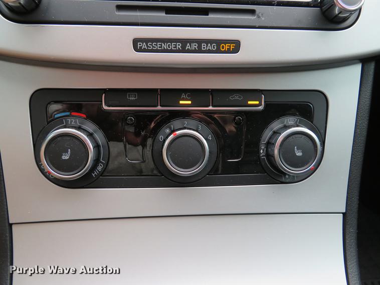 image for item DE8063 2010 Volkswagen CC