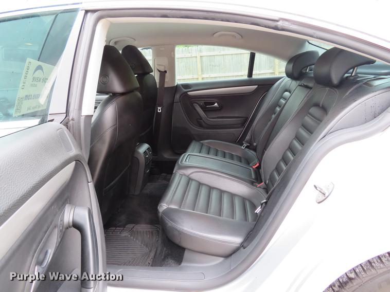 image for item DE8063 2010 Volkswagen CC