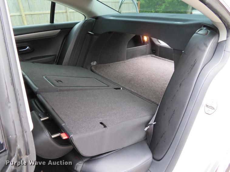 image for item DE8063 2010 Volkswagen CC