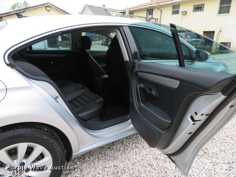 image for item DE8063 2010 Volkswagen CC