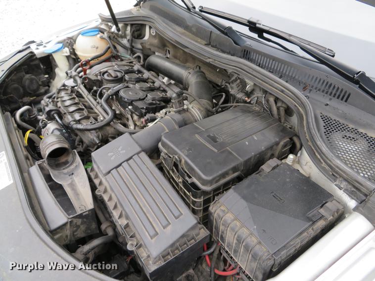 image for item DE8063 2010 Volkswagen CC