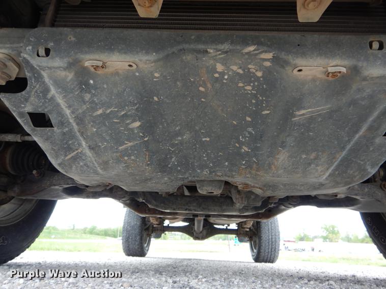 image for item DE8378 2014 Toyota Tacoma utility bed pickup truck