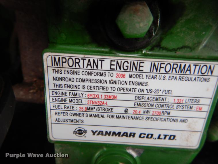 image for item DE8386 2006 John Deere 790 MFWD tractor