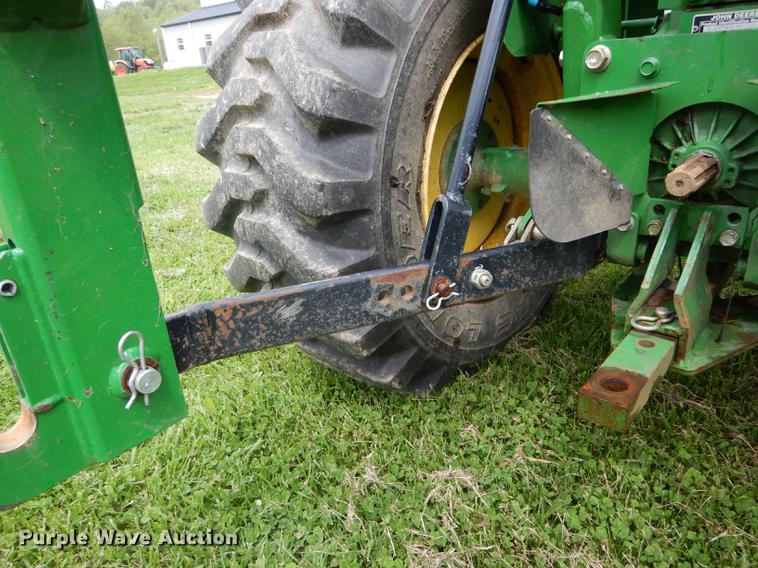 image for item DE8386 2006 John Deere 790 MFWD tractor