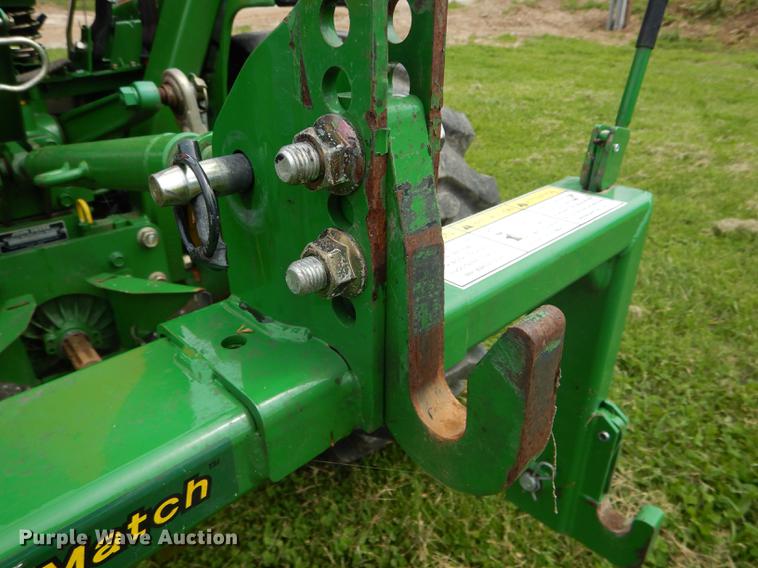 image for item DE8386 2006 John Deere 790 MFWD tractor