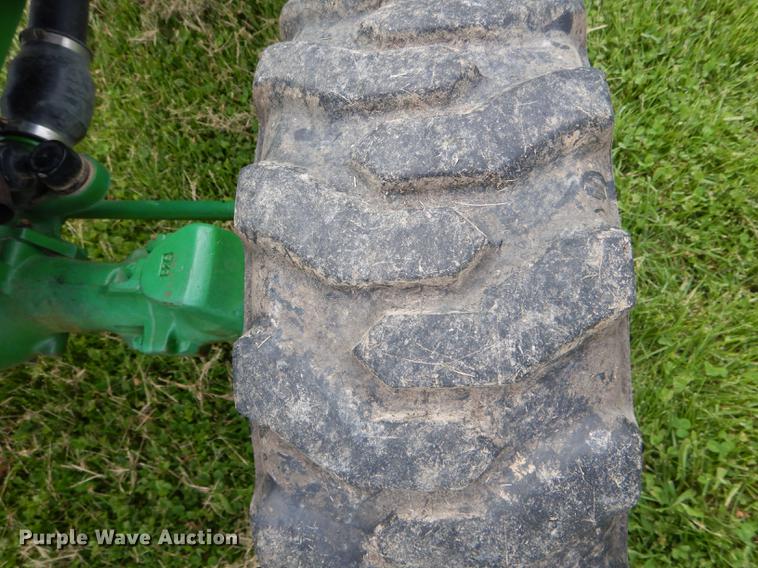 image for item DE8386 2006 John Deere 790 MFWD tractor