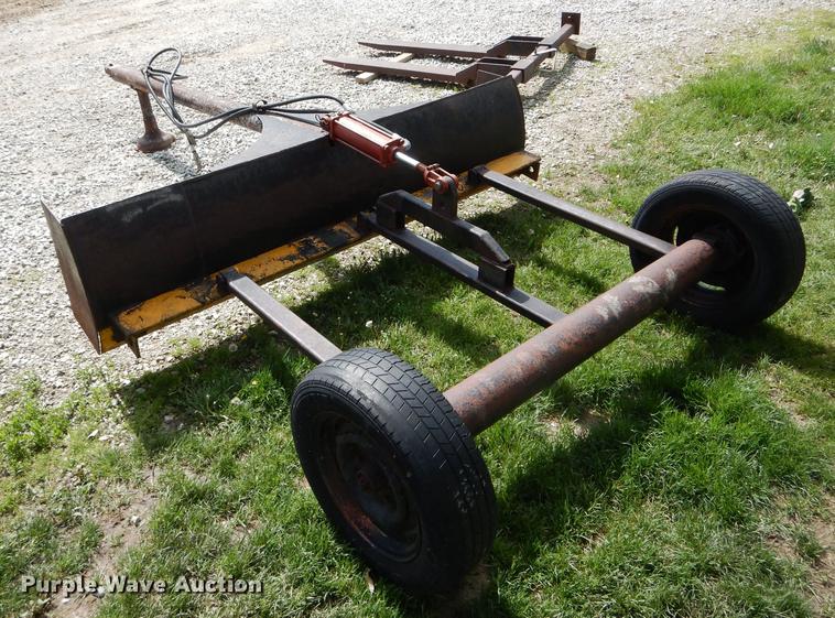 image for item DE8393 Ag equipment