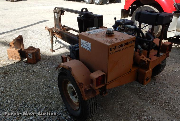 image for item DE8401 E-Z Crusher rim crusher