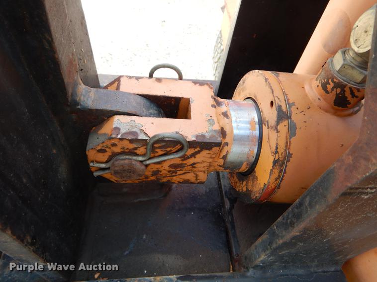 image for item DE8401 E-Z Crusher rim crusher