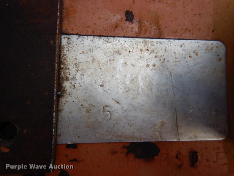 image for item DE8401 E-Z Crusher rim crusher