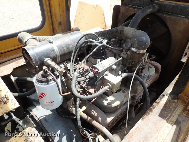 image for item DF1179 Hyster P80A forklift