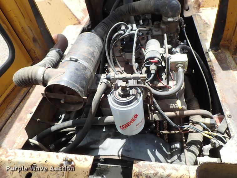 image for item DF1179 Hyster P80A forklift