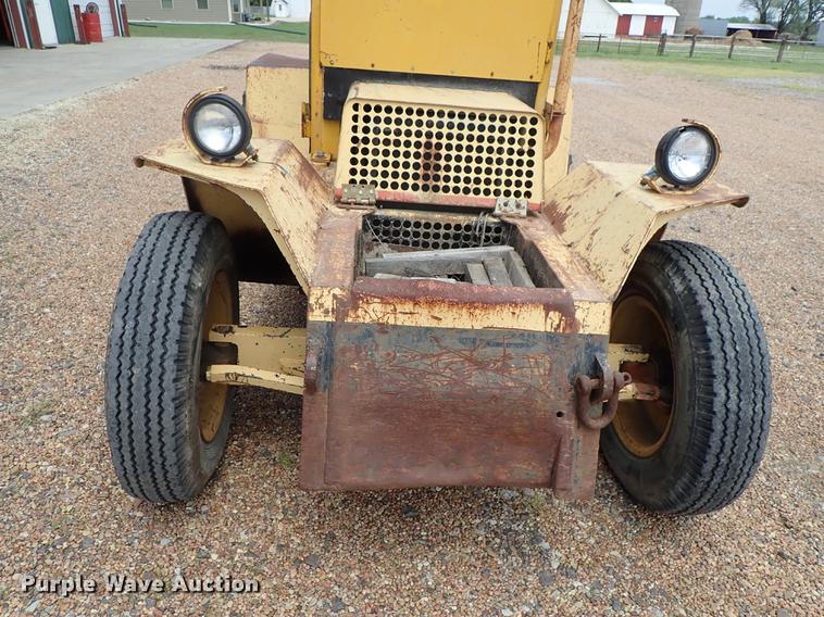 image for item DF1179 Hyster P80A forklift