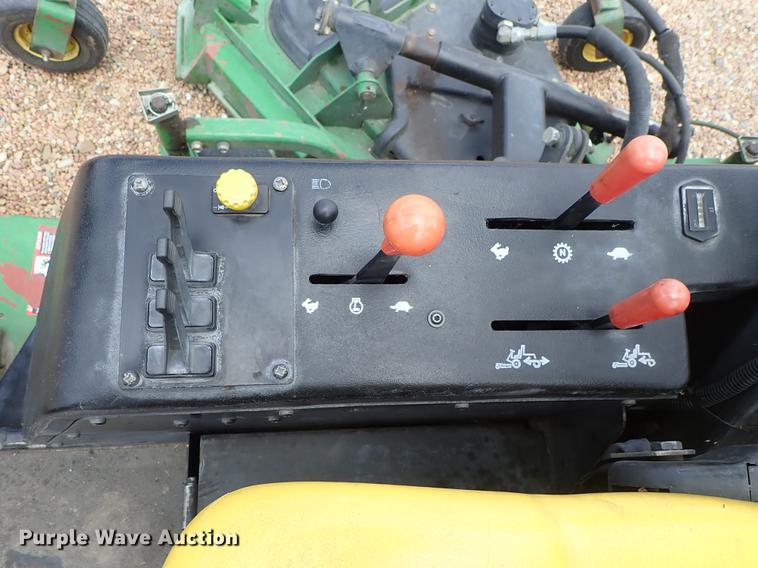 image for item DF1180 John Deere 1600 mower