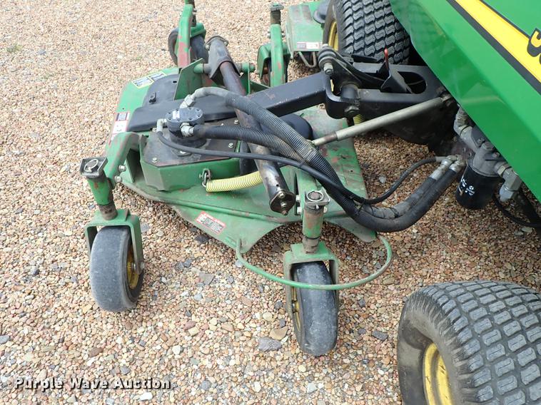 image for item DF1180 John Deere 1600 mower