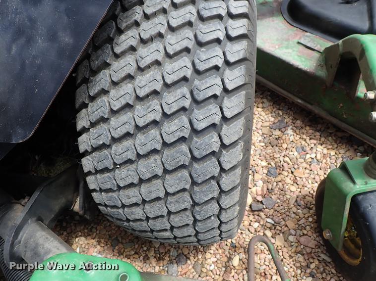 image for item DF1180 John Deere 1600 mower