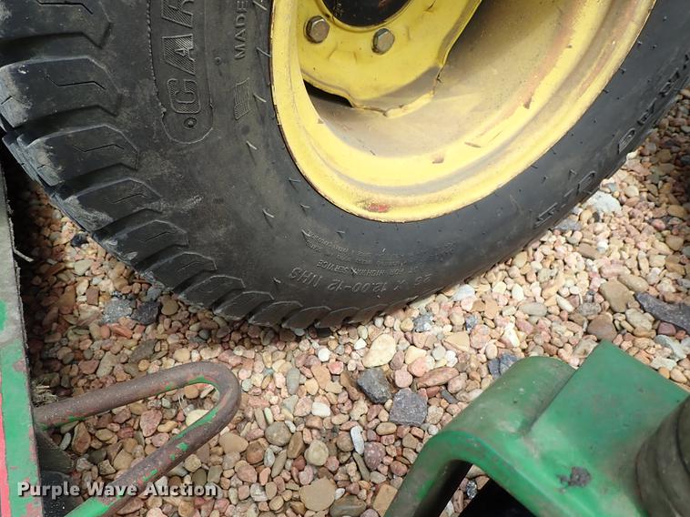 image for item DF1180 John Deere 1600 mower