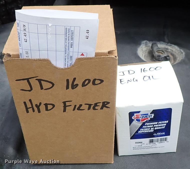 image for item DF1180 John Deere 1600 mower