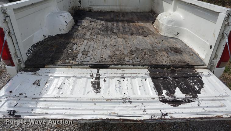 image for item DF1570 1991 Ford F250 SuperCab pickup truck