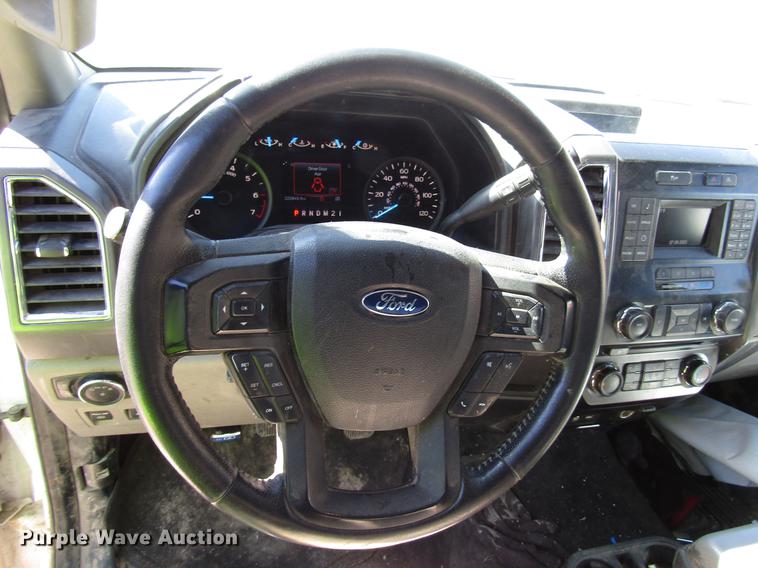 image for item DF7953 2015 Ford F150 SuperCab pickup truck