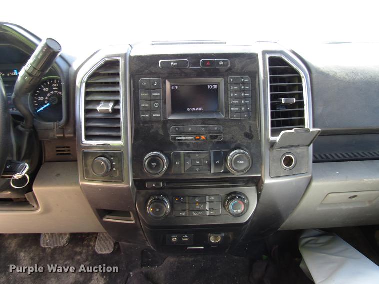 image for item DF7953 2015 Ford F150 SuperCab pickup truck