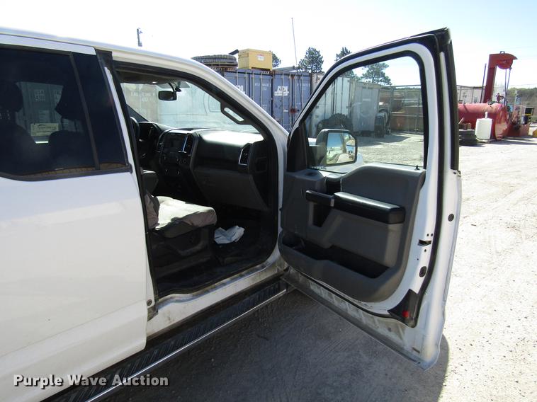 image for item DF7953 2015 Ford F150 SuperCab pickup truck