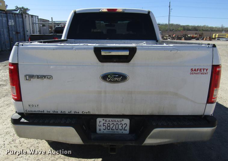 image for item DF7953 2015 Ford F150 SuperCab pickup truck