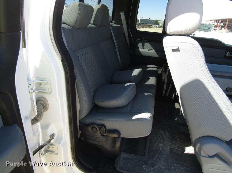 image for item DF7972 2012 Ford F150 SuperCab pickup truck