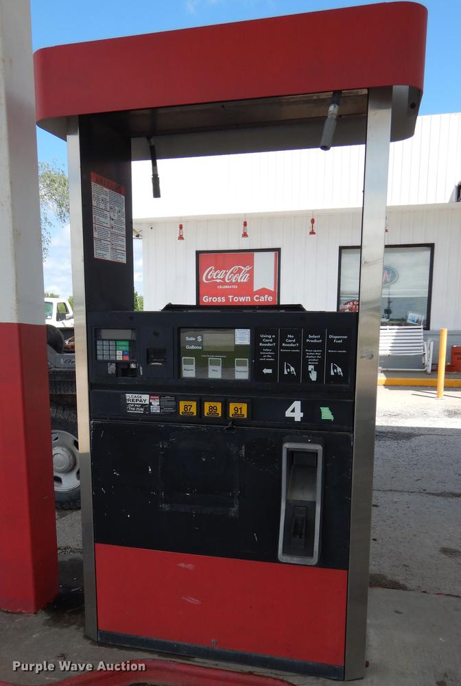 (4) Wayne double sided fuel dispensers in Centerview, MO Item DY9825