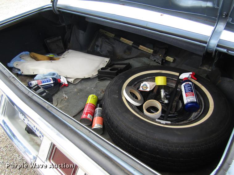 image for item EH9420 1973 Chevrolet Caprice convertible