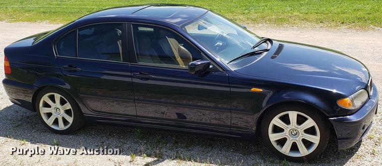 image for item EN9955 2002 BMW 325i